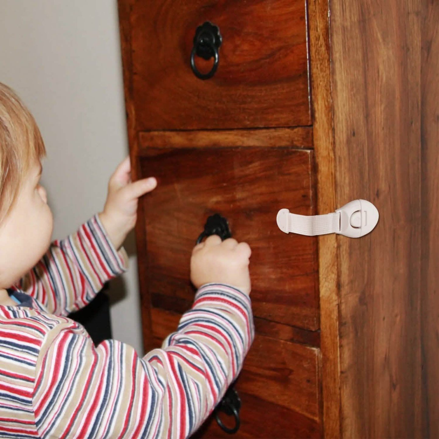 10-teiliges Set: Kindersicherungen mit 5 Eckenschützern für Möbel