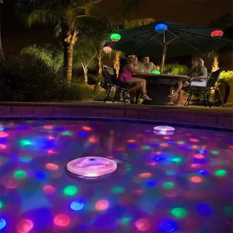 2er-Pack: LED-Farbwechsel-Schwimmpoolleuchten mit 8 Beleuchtungsmodi