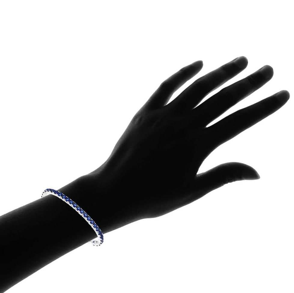 3,55 CTW Verstellbares Kordelarmband aus synthetischem blauen Saphir von MUIBLU Gems