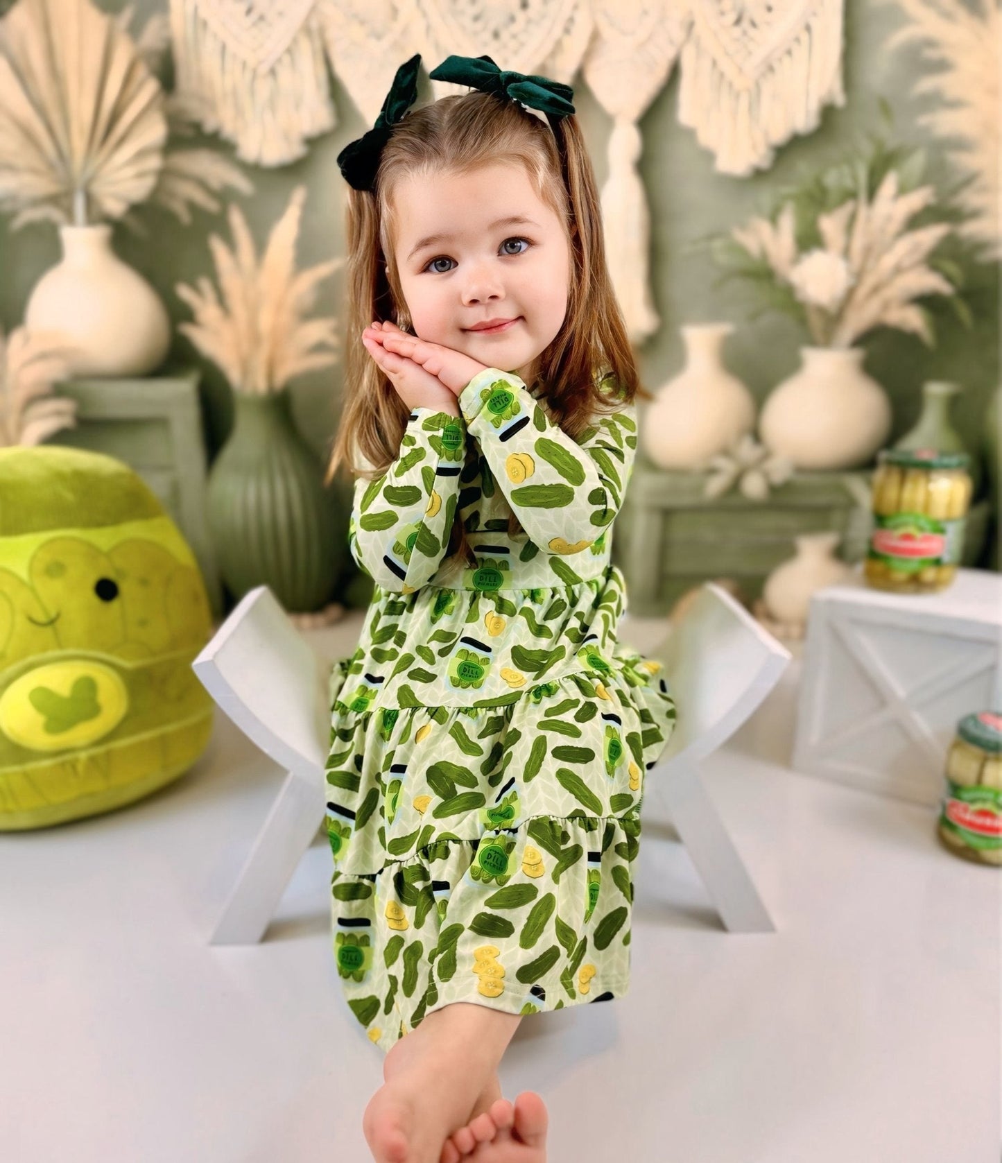 Langärmeliges Wirbelkleid & Short-Set