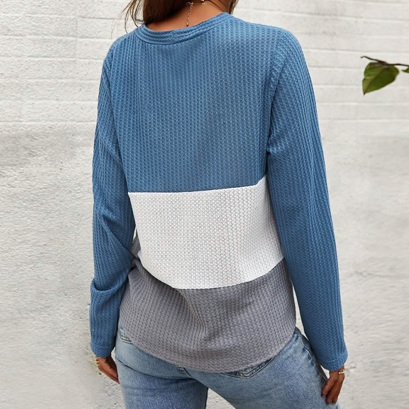 T-Shirt mit Waffelstruktur, Passe und geknotetem Saum