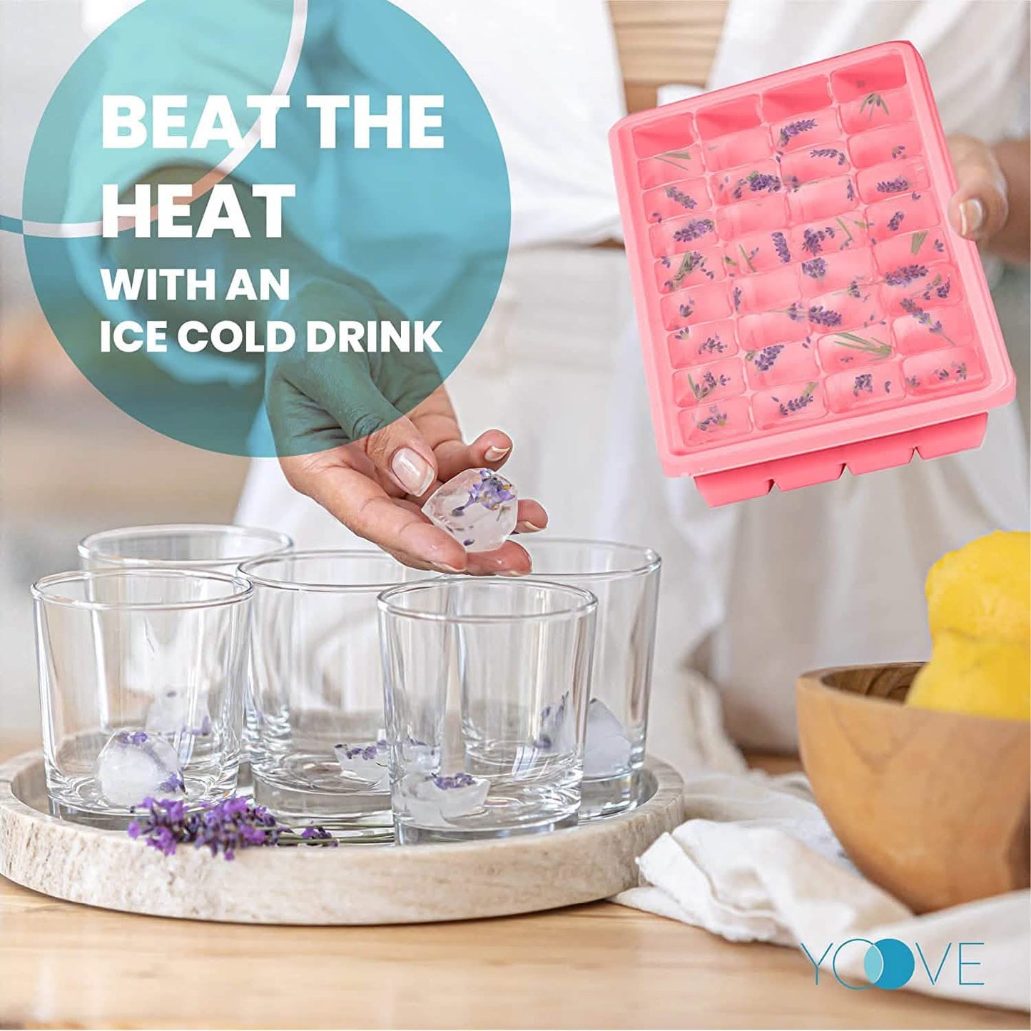 Eiswürfelform mit Deckel und Behälter
