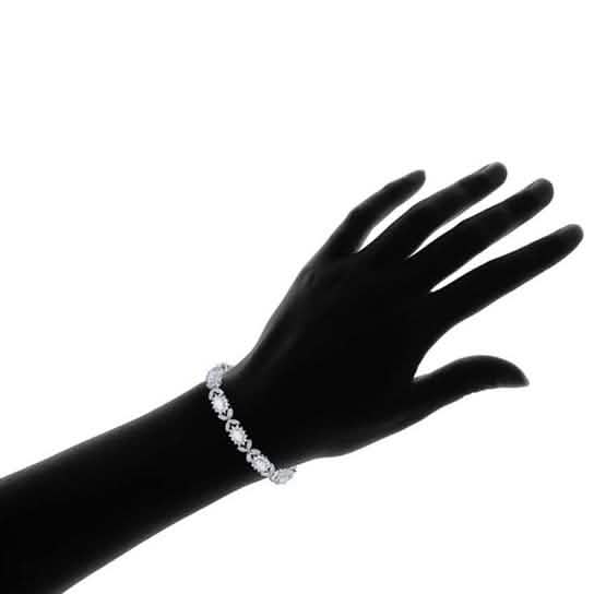 Peermont 18 Karat Weißgold-plattiertes Feueropal-Schmetterlings-Tennisarmband