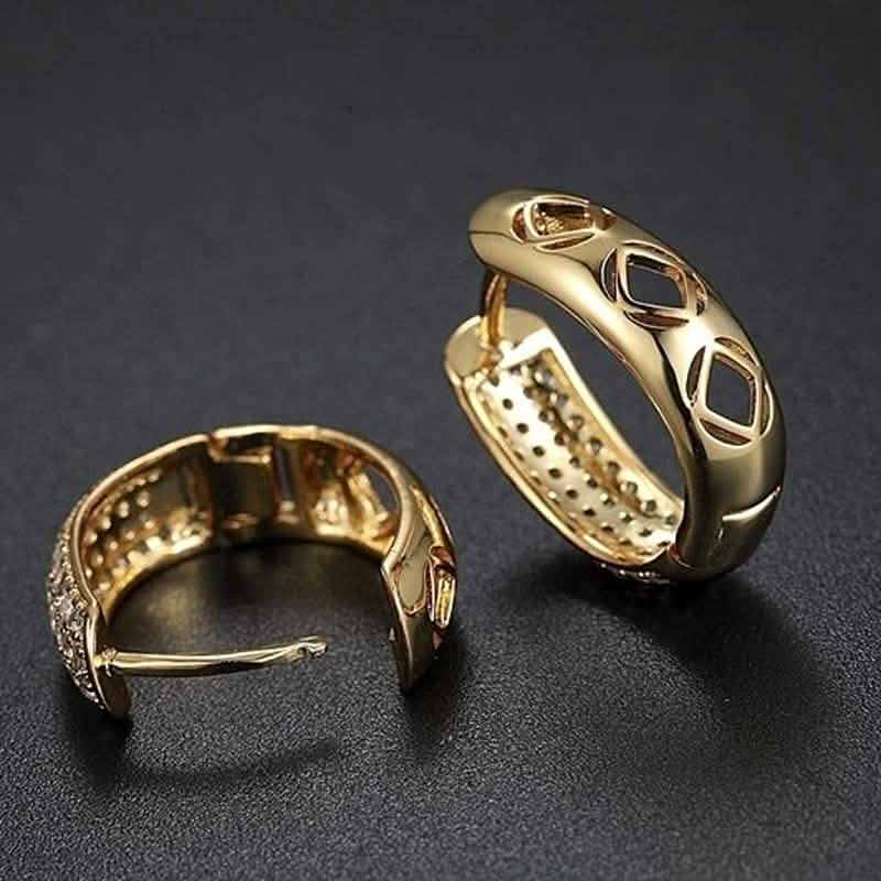 Swarovski Kristall Klappcreolen aus Gelbgold