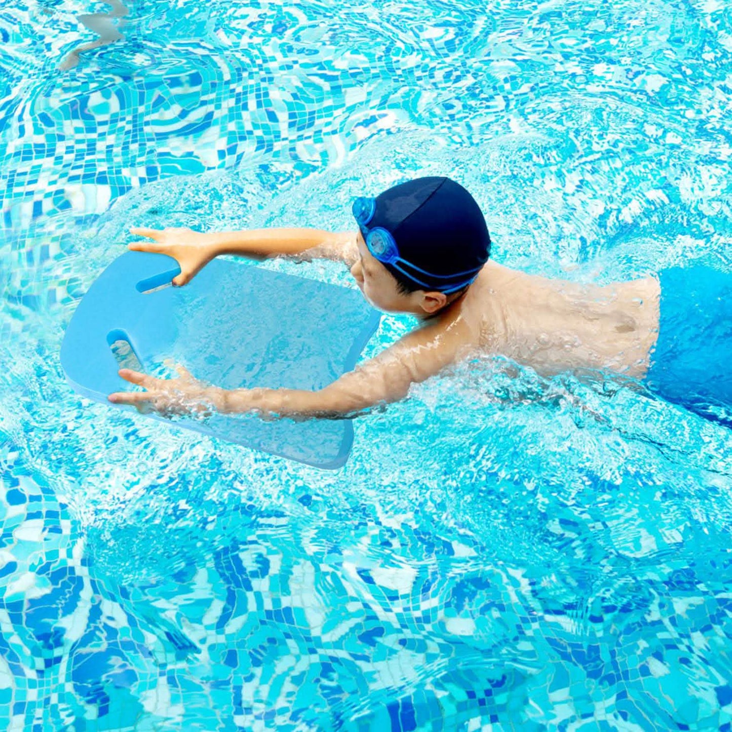 Schwimm-Kickboard U-Design Wassertrainingsbrett mit integriertem Grifflöchern