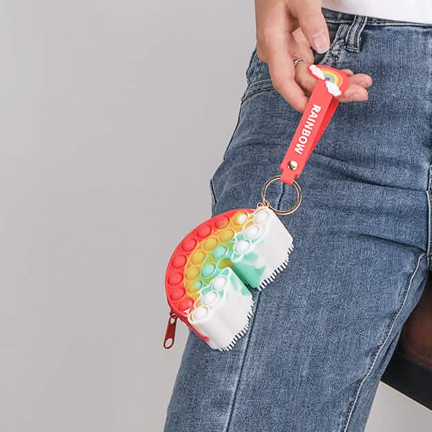 Reißverschlussbeutel mit Fidget-Bubble-Poppers und Borsten