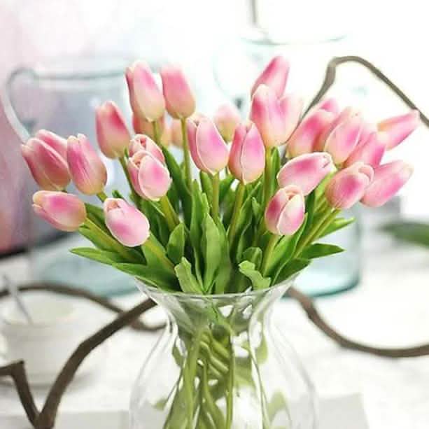 10-teilig: PU-Blumenstrauß im modernen Stil für den Tisch