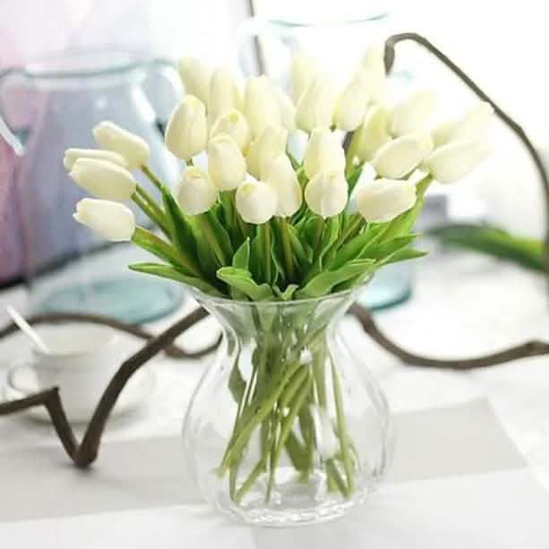 10-teilig: PU-Blumenstrauß im modernen Stil für den Tisch
