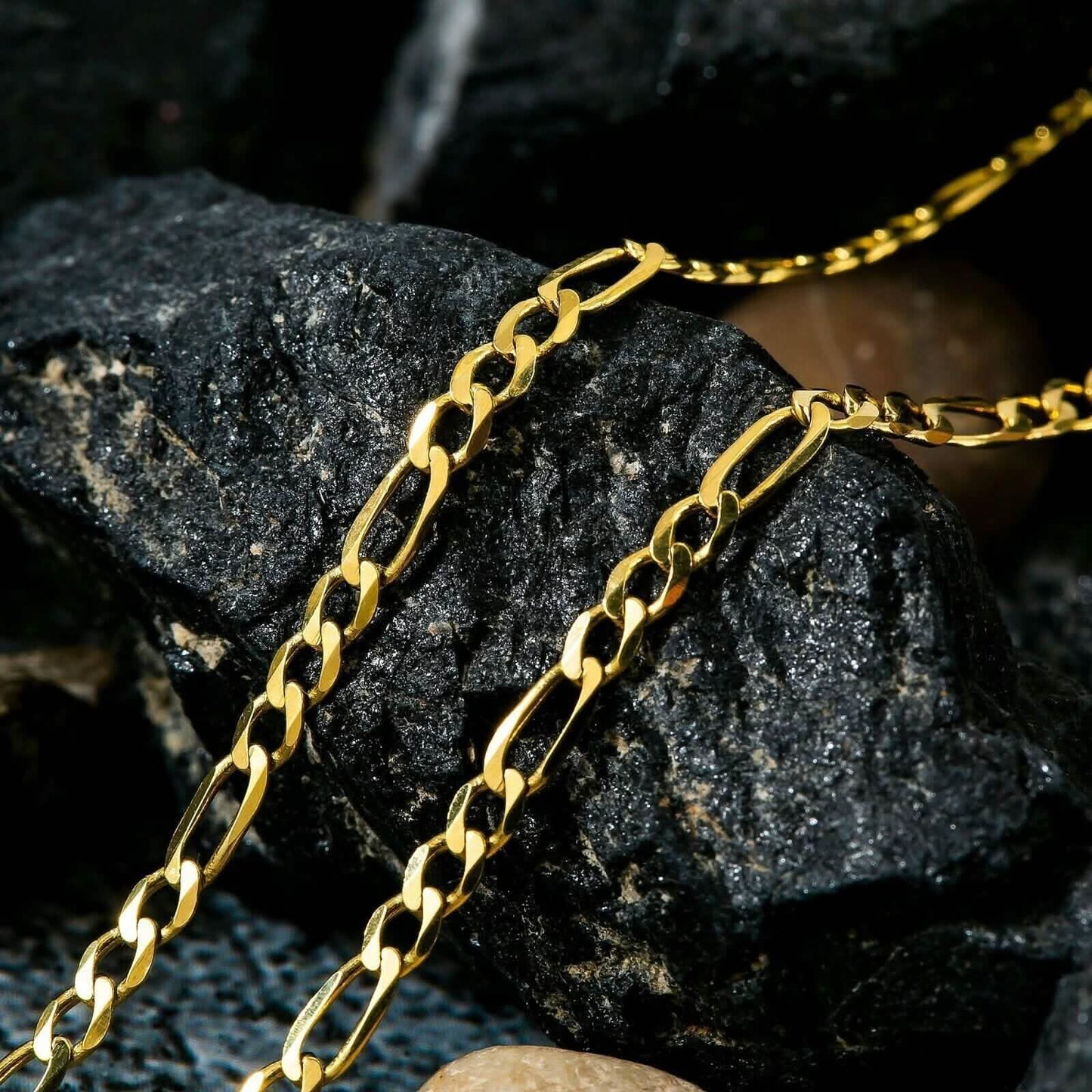 Halskette mit Anhänger, 10 Karat Massivgold, 3 mm, italienisches Figaro-Kettenglied