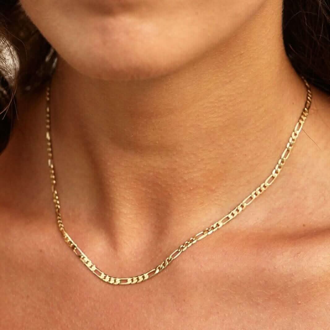 Halskette mit Anhänger, 10 Karat Massivgold, 3 mm, italienisches Figaro-Kettenglied
