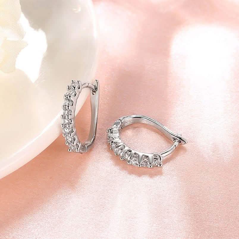 Ohrstecker aus 18 Karat Weißgold mit Swarovski-Kristallelementen, Petite