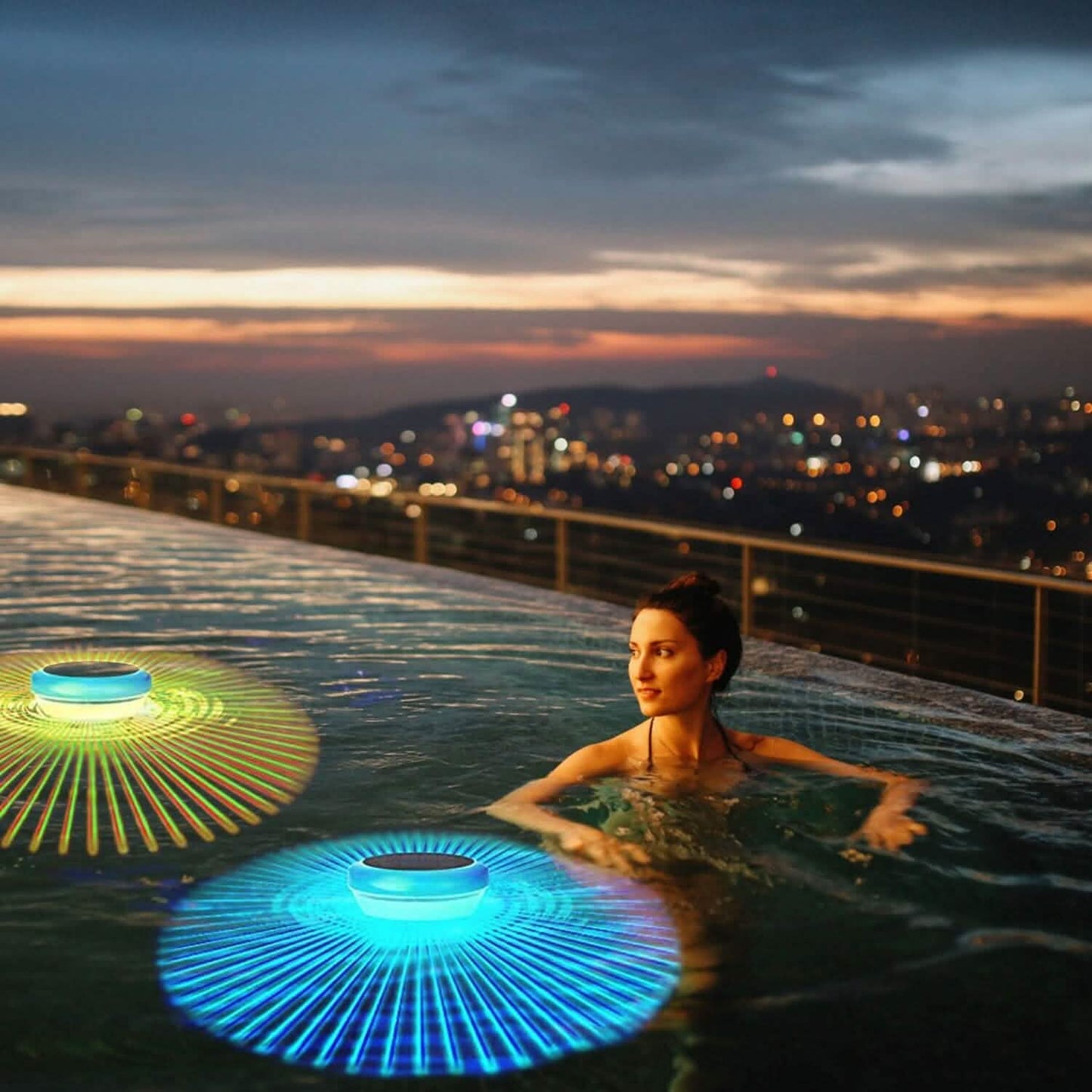 2 Stück: Solarbetriebene LED-Poolleuchte mit Farbverlauf und Farbwechsel