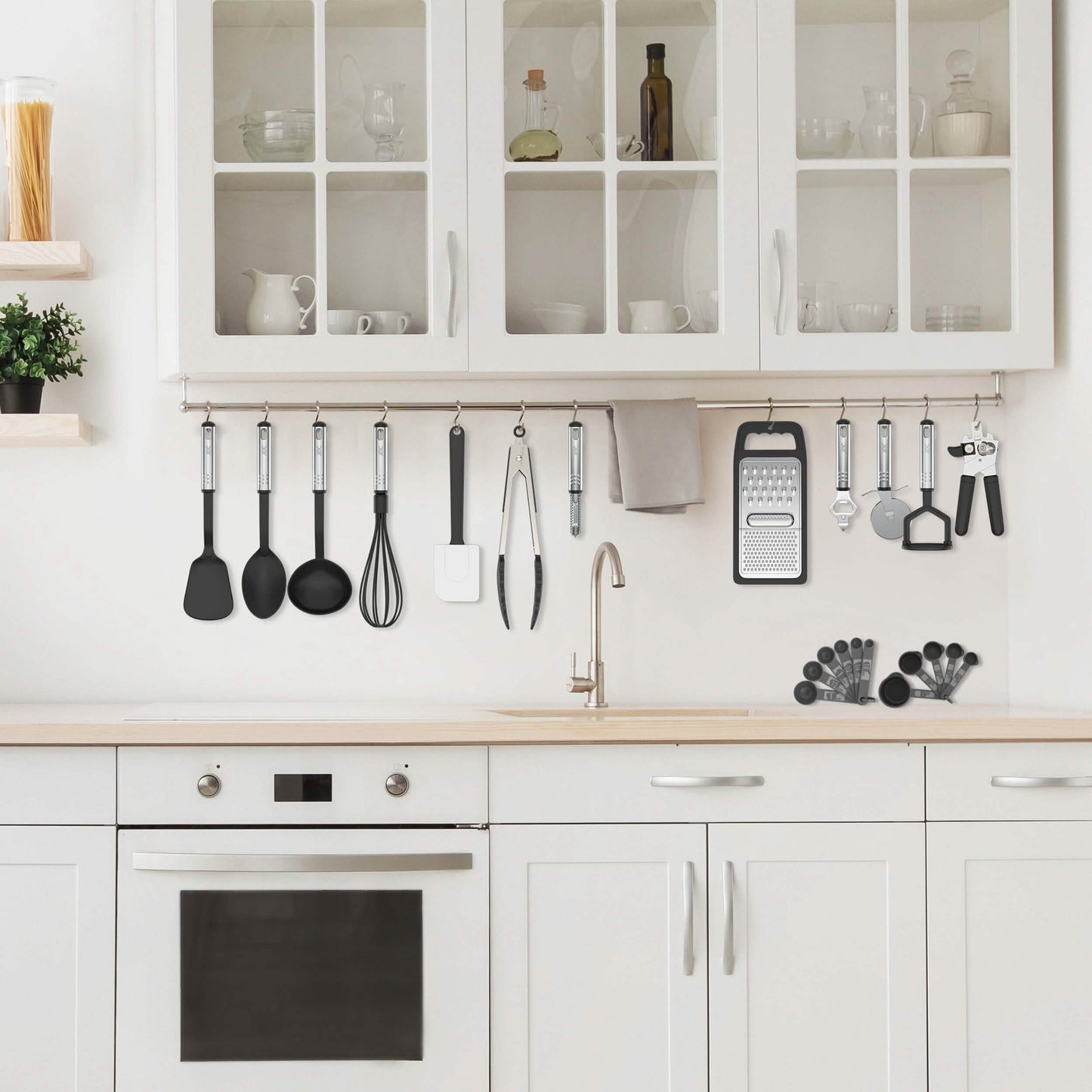 23-teilig: Lux Decor Collection Nylon-Kochutensilien-Set aus Edelstahl