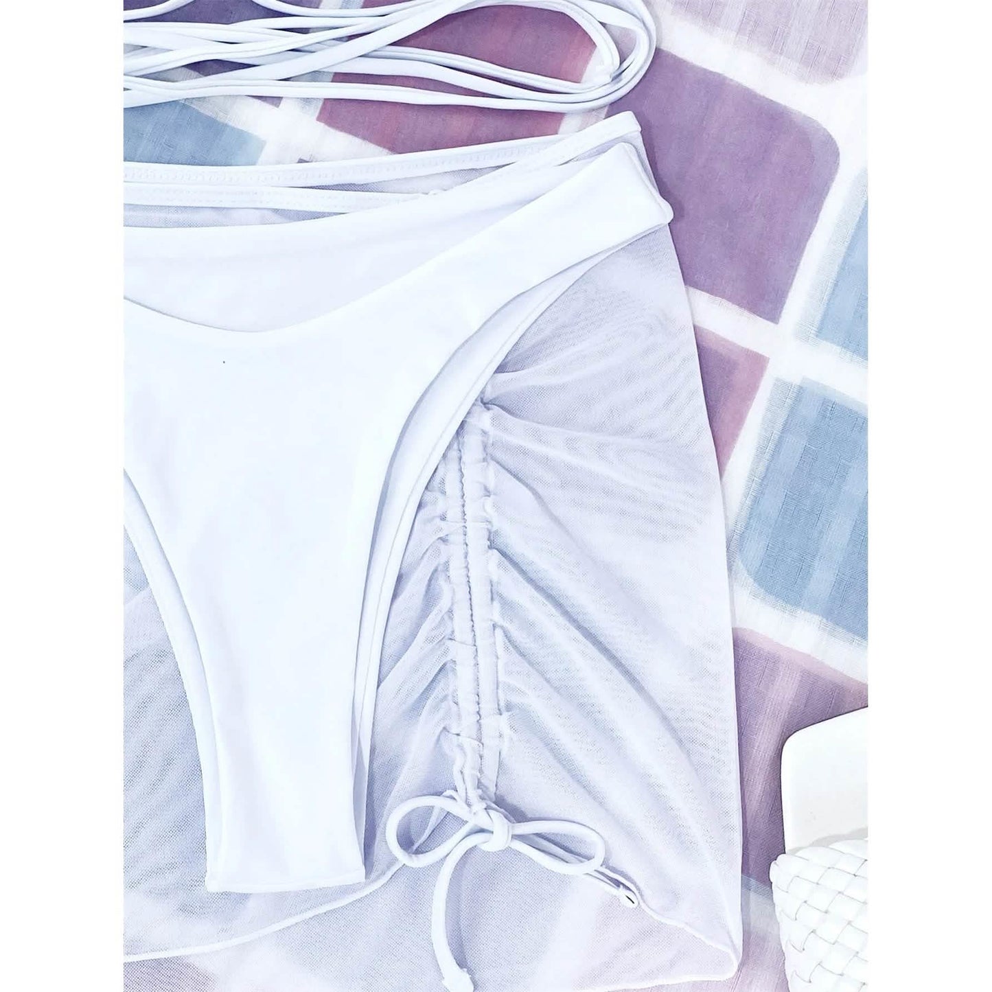 3er-Pack: Criss-Cross Neckholder Bikini und Strandrock