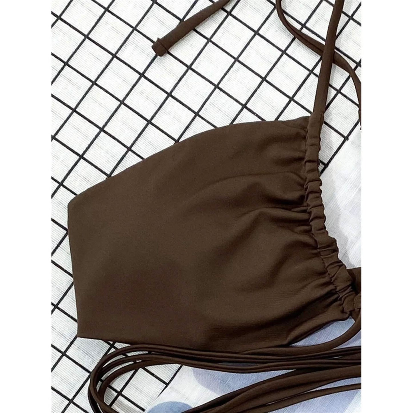 3er-Pack: Criss-Cross Neckholder Bikini und Strandrock