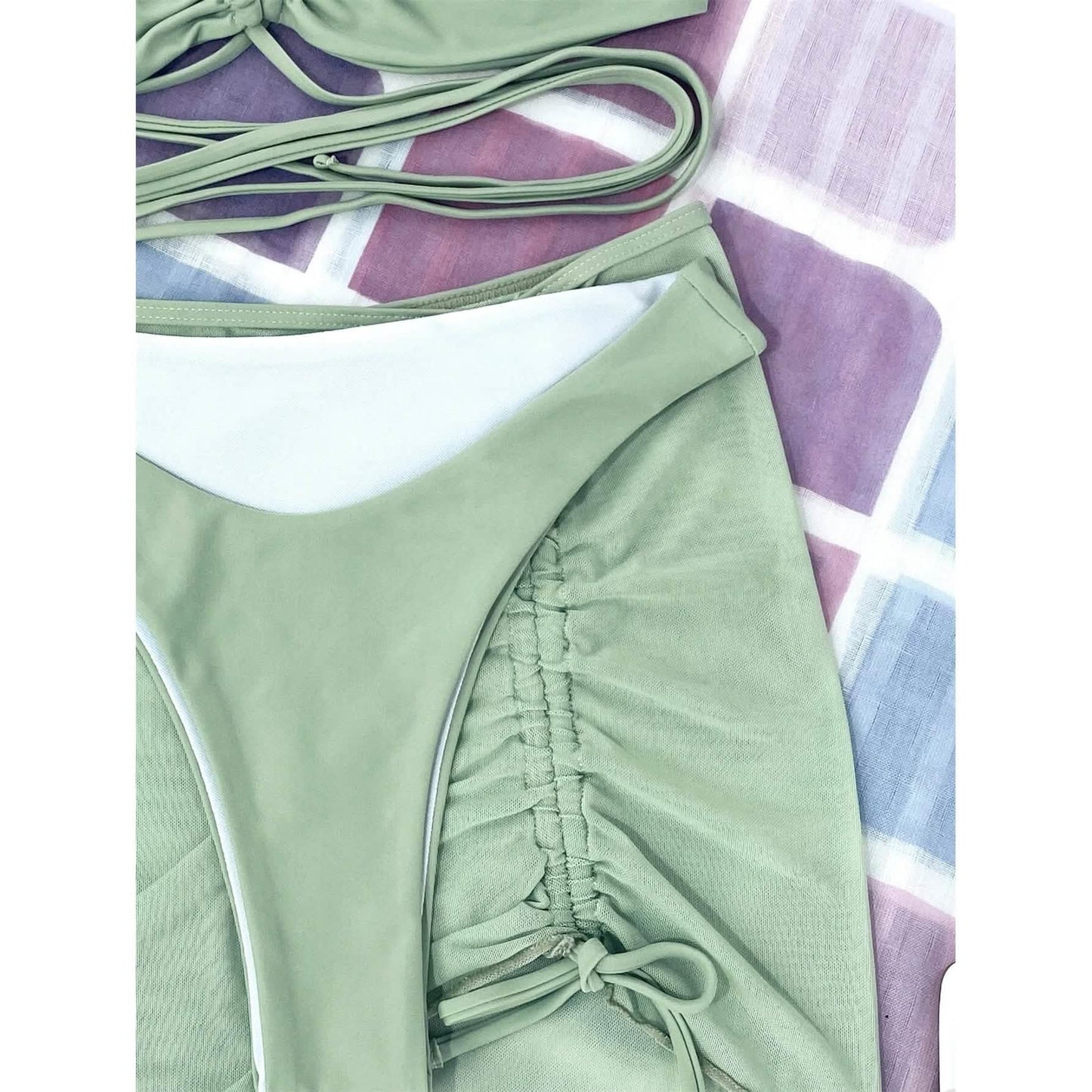 3er-Pack: Criss-Cross Neckholder Bikini und Strandrock