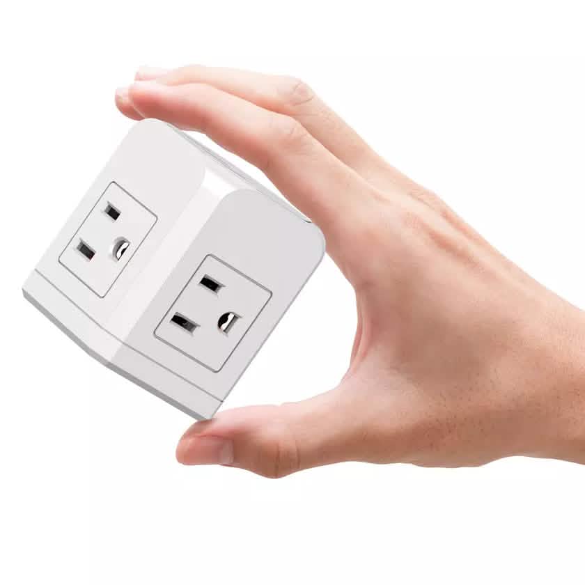 3 Steckdosen mit 3 USB-Anschlüssen (1,5 m Kabel)