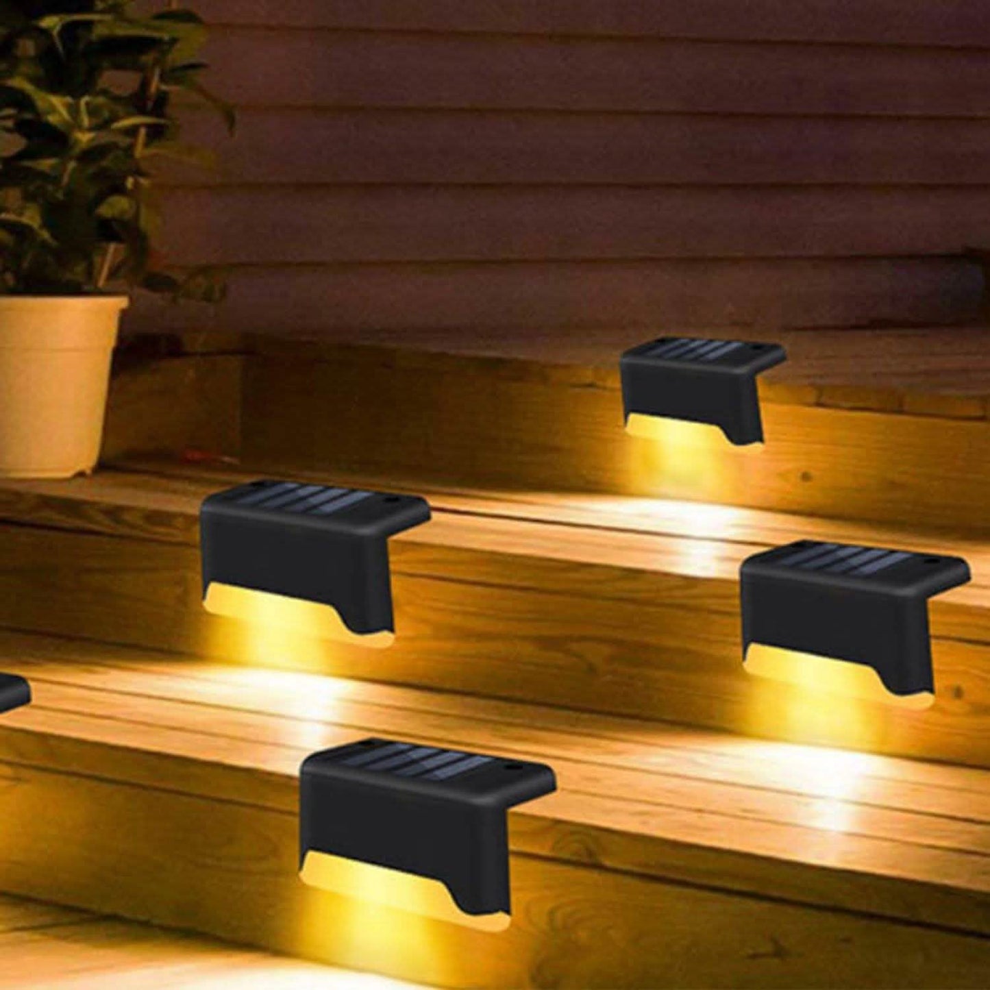 4-teilig: Solarbetriebene LED-Treppenleuchten