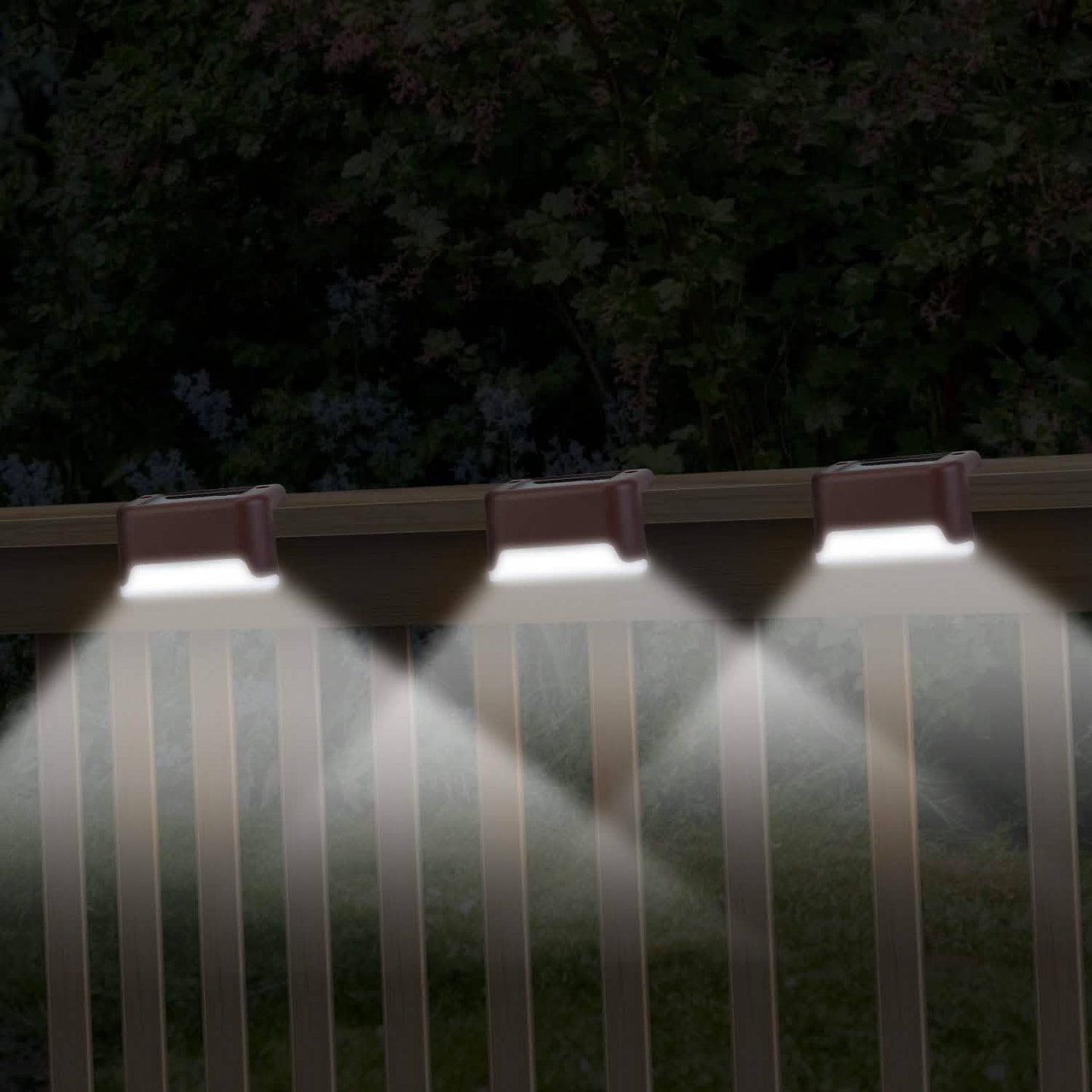 4-teilig: Solarbetriebene LED-Treppenleuchten