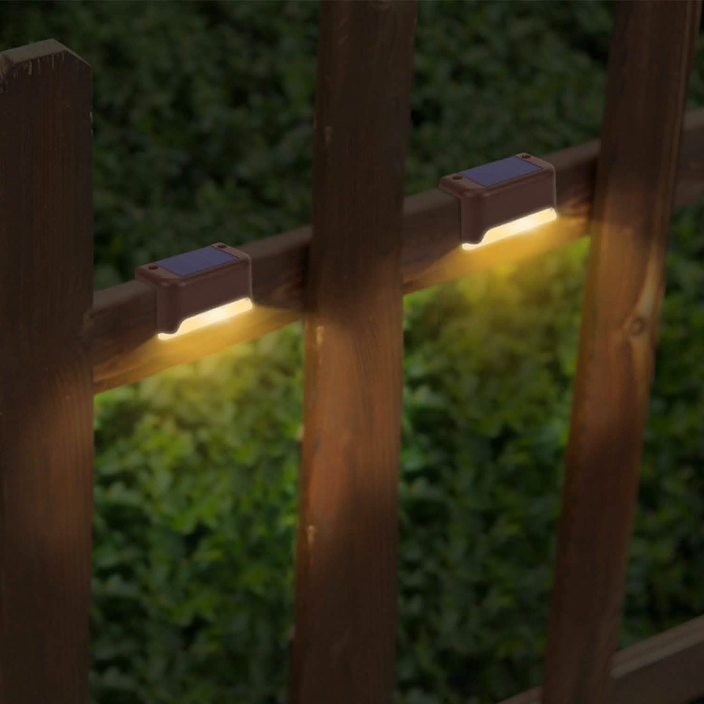 4-teilig: Solarbetriebene LED-Treppenleuchten