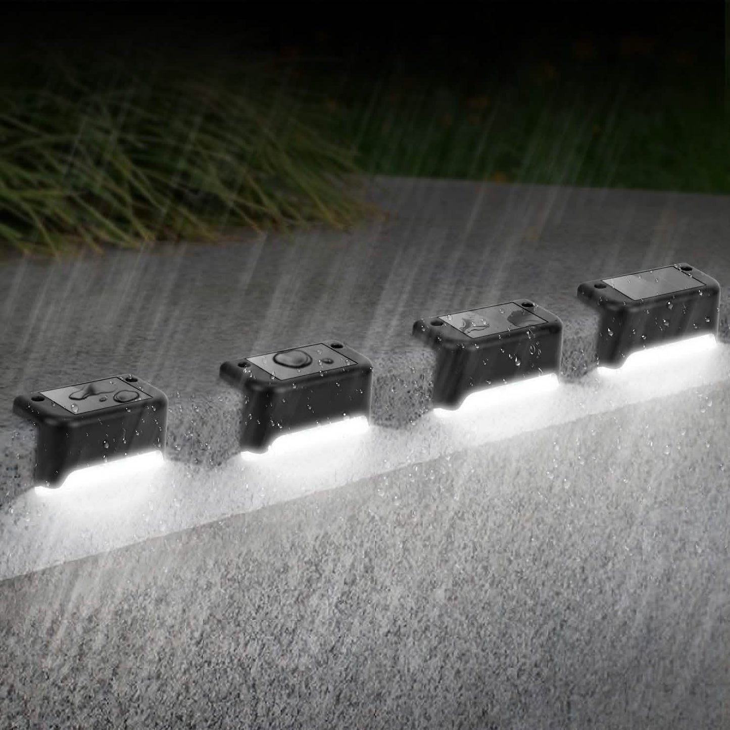 4-teilig: Solarbetriebene LED-Treppenleuchten