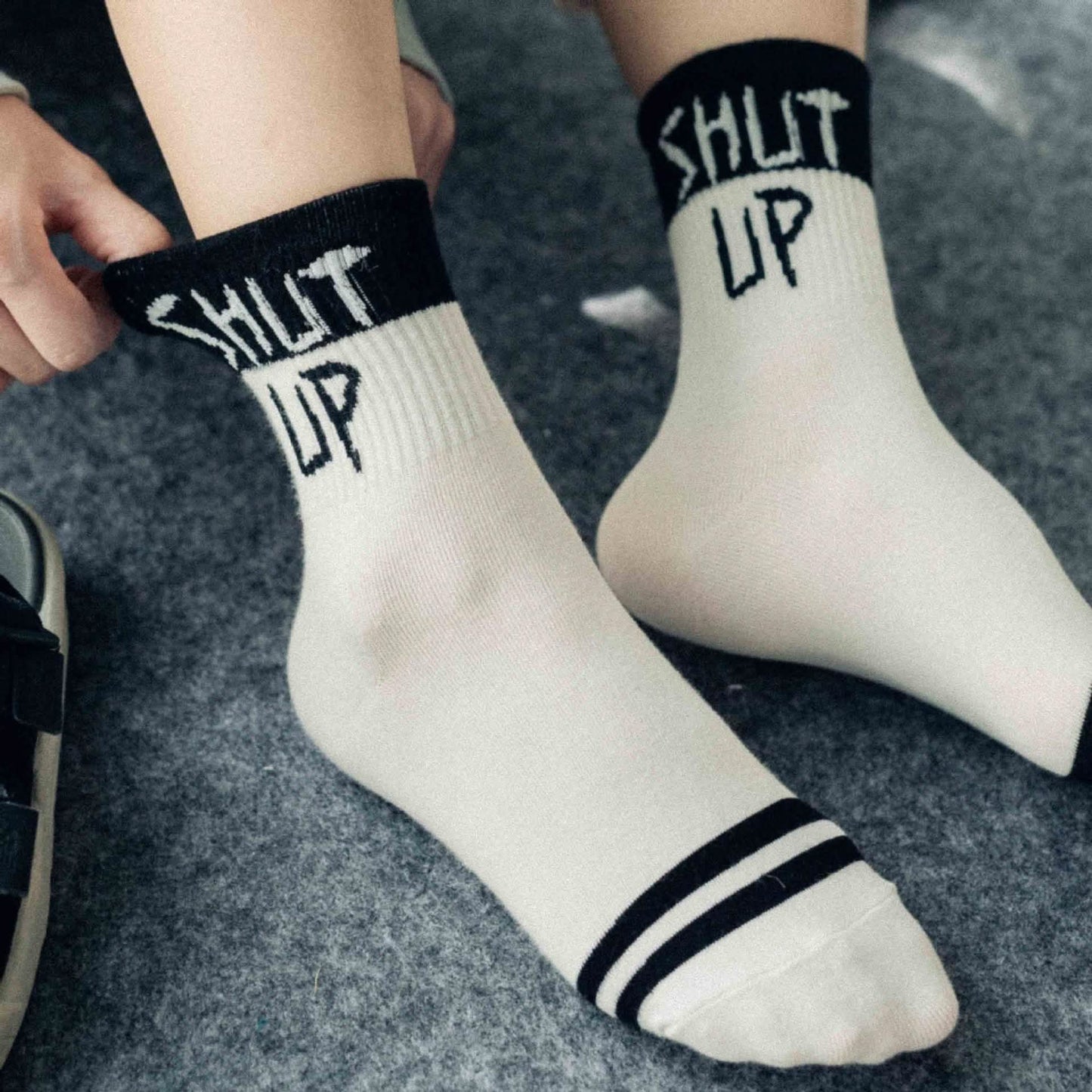 5 Paar Unisex Socken mit englischen Buchstaben im Streetfashion-Stil
