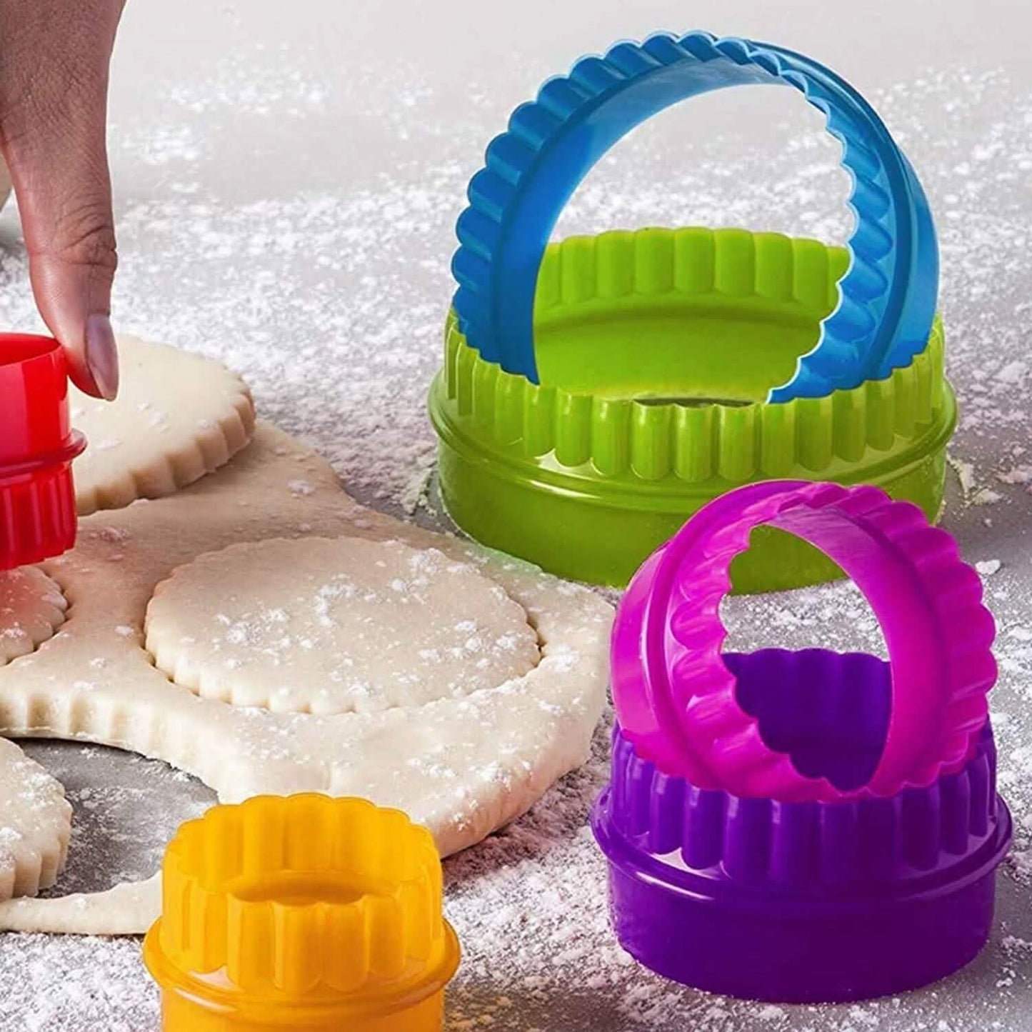 7er-Pack: Hochwertiges doppelseitiges Ausstecherset für Kekse und Fondantkuchen