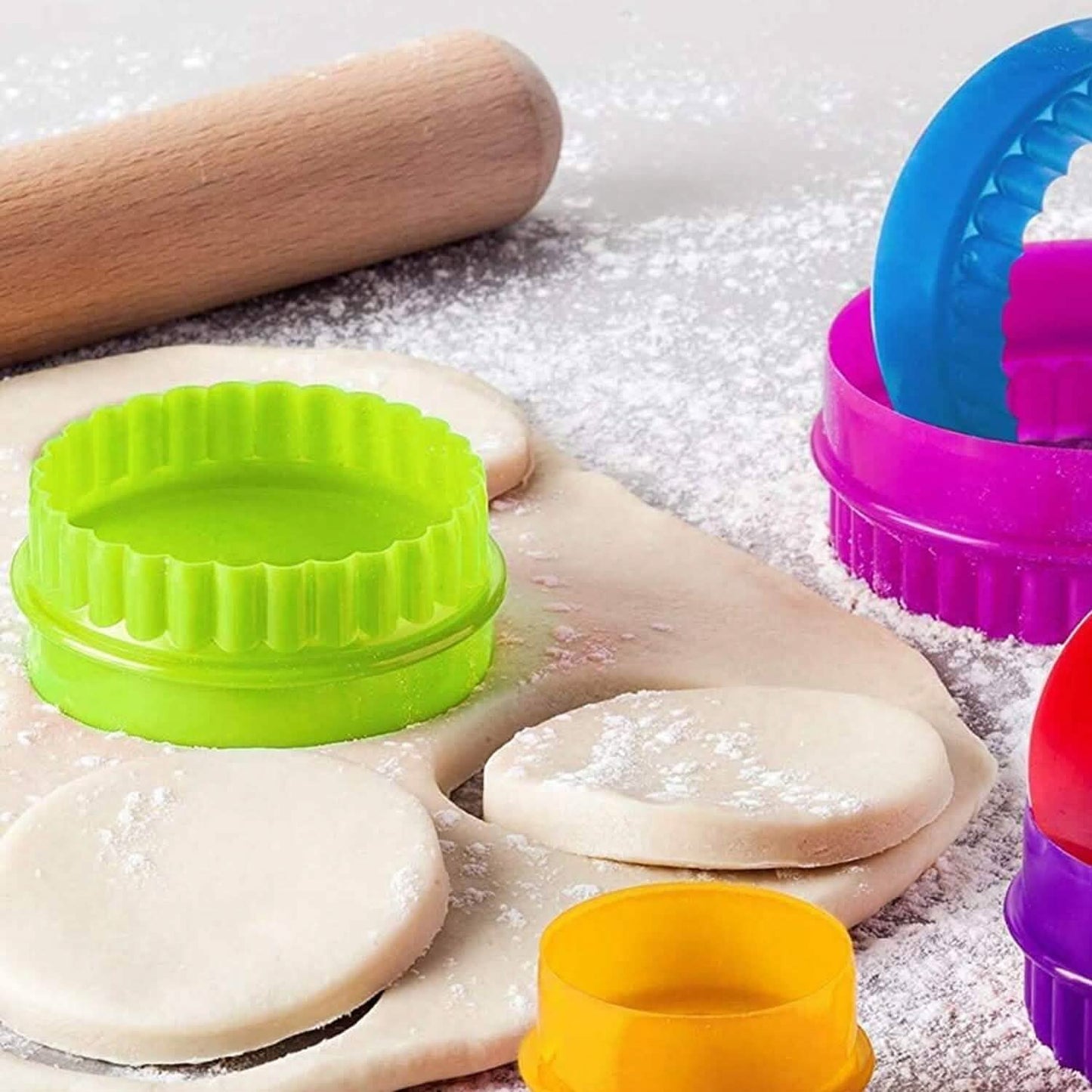 7er-Pack: Hochwertiges doppelseitiges Ausstecherset für Kekse und Fondantkuchen