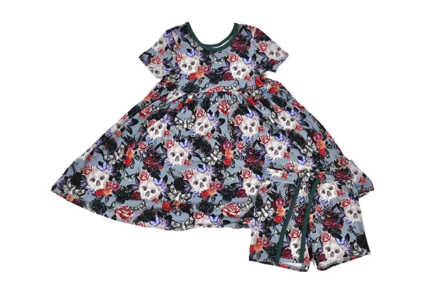 Kurzarmkleid & Shorts-Set