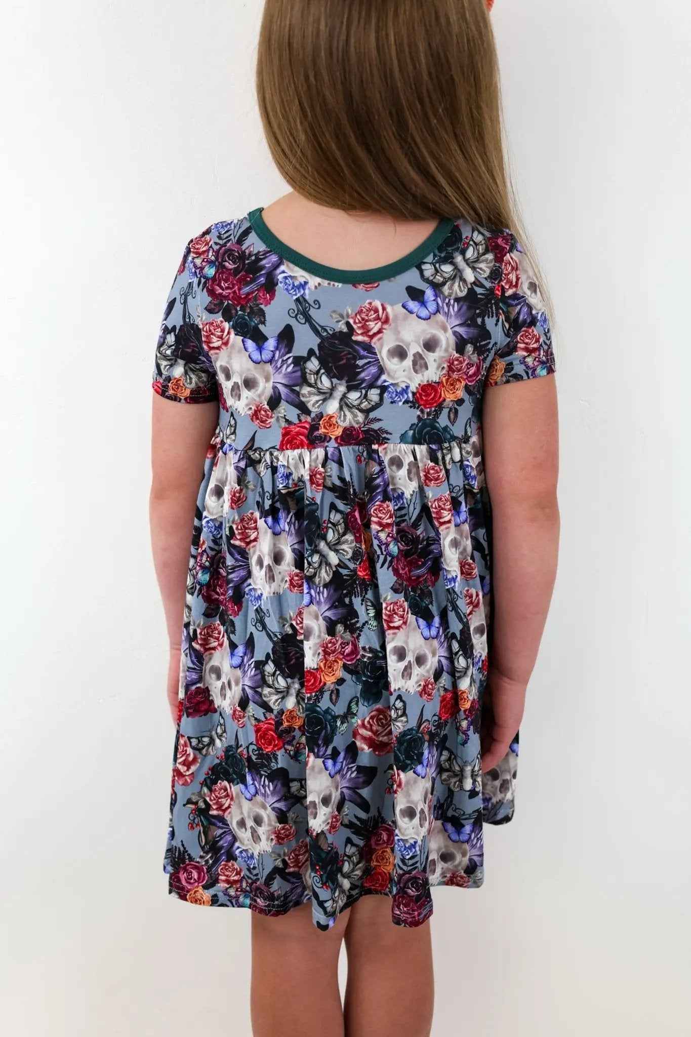 Kurzarmkleid & Shorts-Set