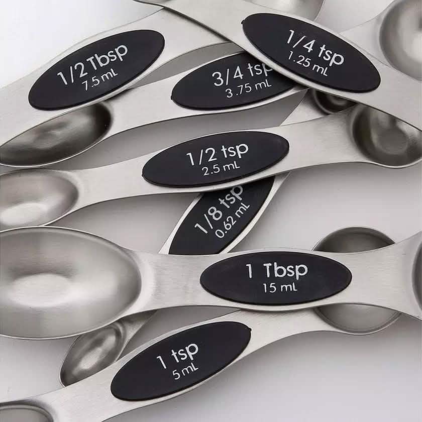8-teilig: Magnetisches Messlöffel-Set aus Edelstahl