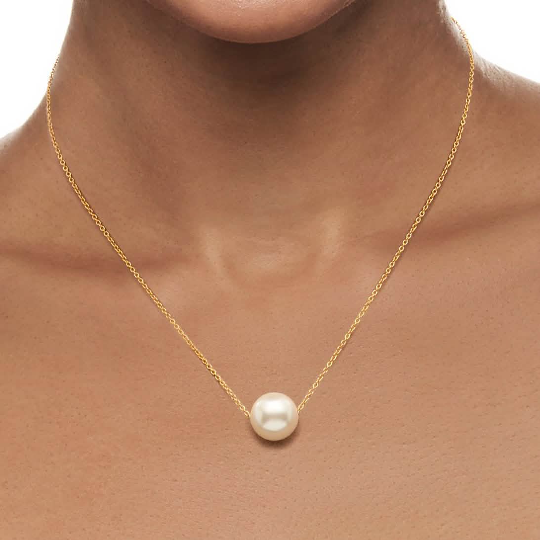 Minimalistische weiße Perlenkette für Damen – elegantes Statement-Collier