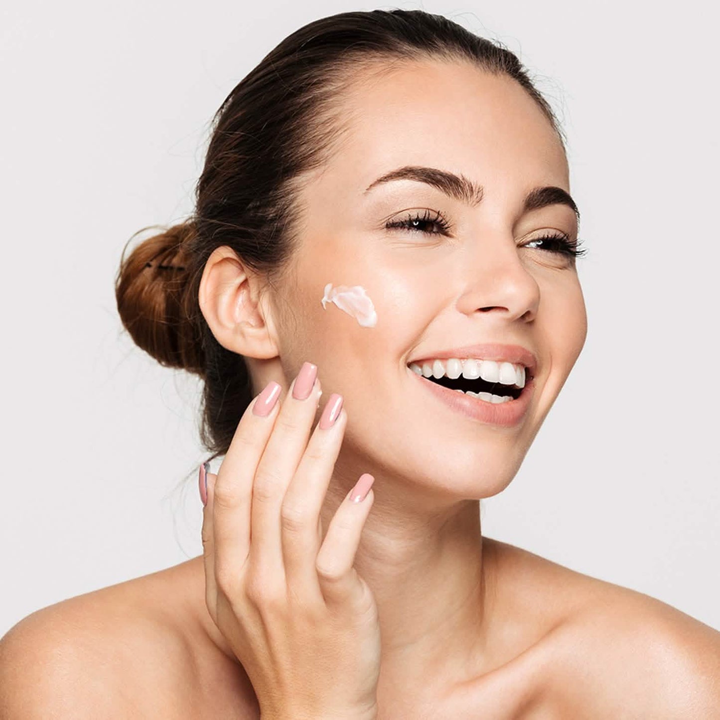Niacinamide Gesichts-Feuchtigkeitscreme Tagescreme, tägliche Anti-Aging, Anti-Falten Gesichtscreme, B3 Vitamin Formel, Aloe Gesichtscreme, Kokosöl, Vitamin E