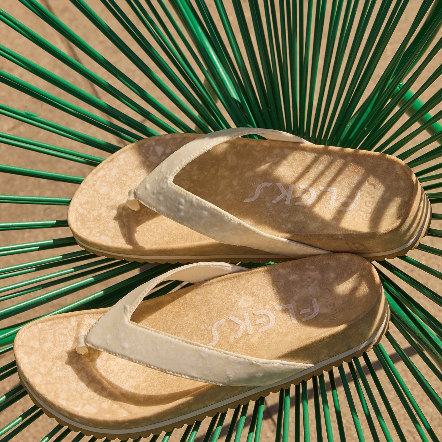 West Beach Flip Flop - Haferflocken