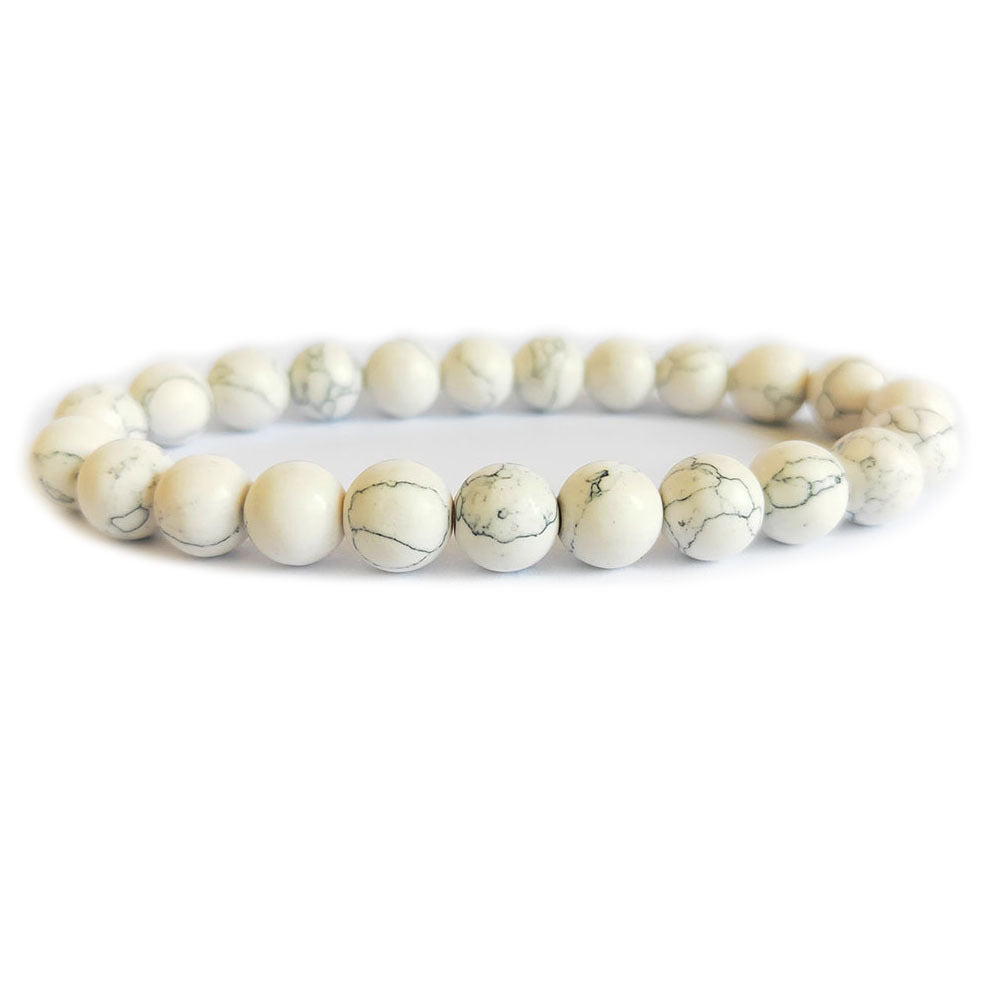 Armbänder aus Natursteinperlen