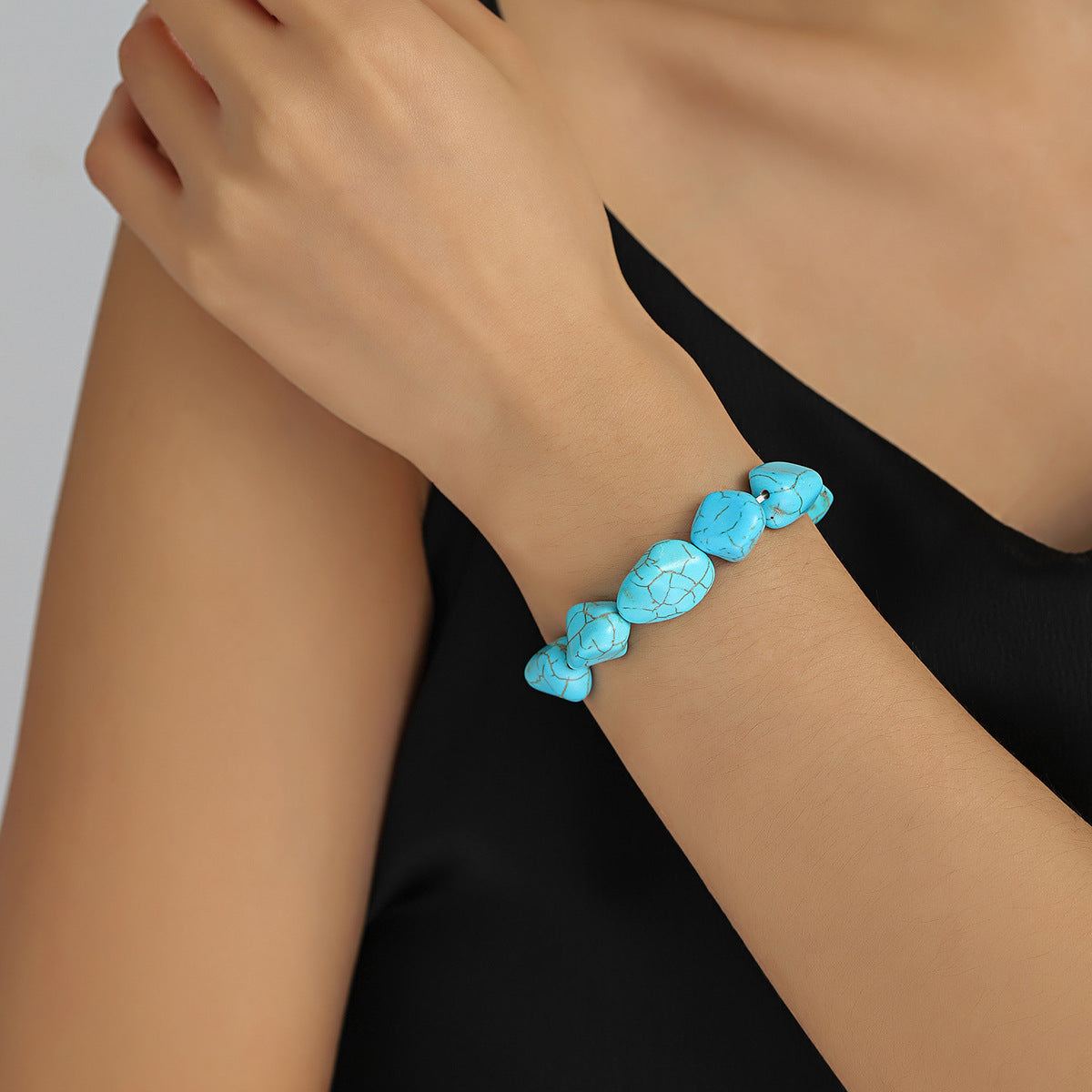 Vintage Türkis Armband Unregelmäßige Perlenkette Elastisches Armband Ohrringe Anhänger Set