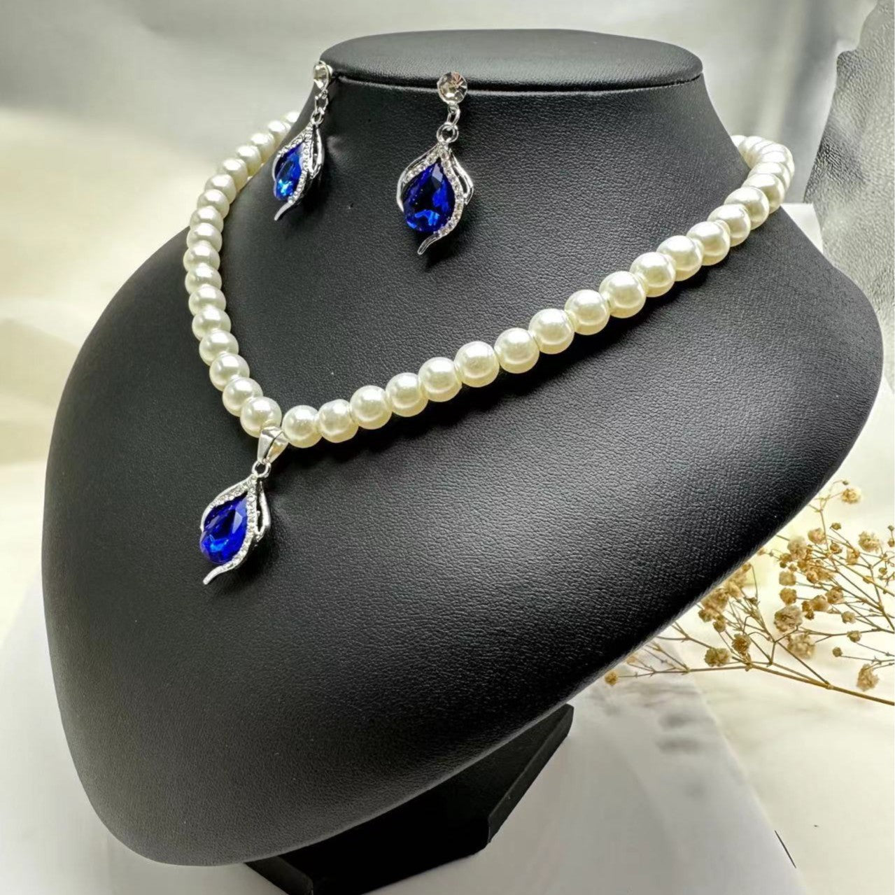 Blauer Strass-Anhänger Perlenkette Schmuckset