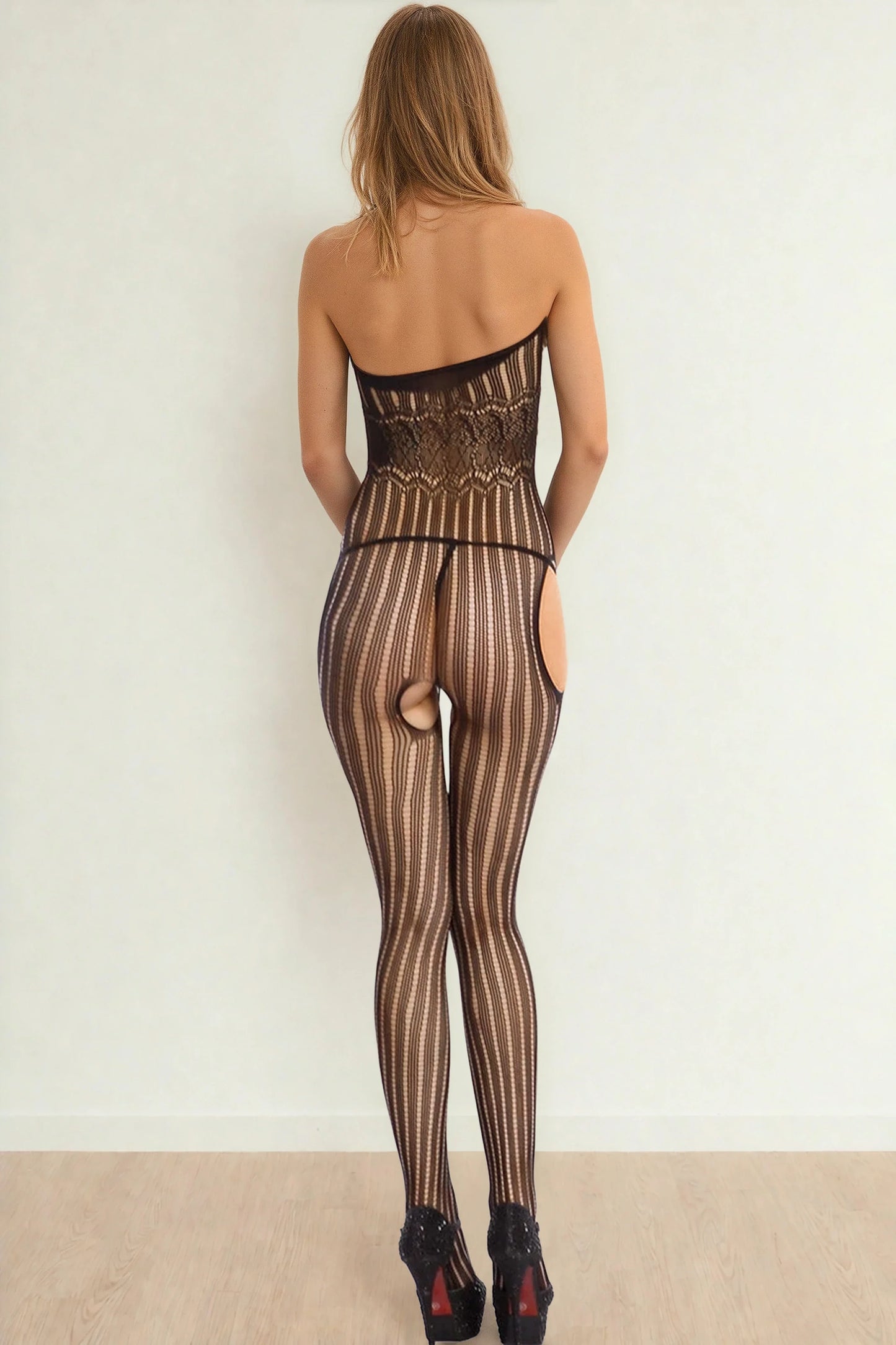 Neckholder-Bodystocking mit Musterausschnitt