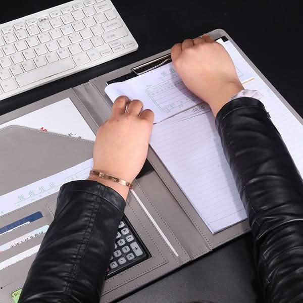 A4 Konferenzmappe Soft-Leder Portfolio Organizer mit Taschenrechner