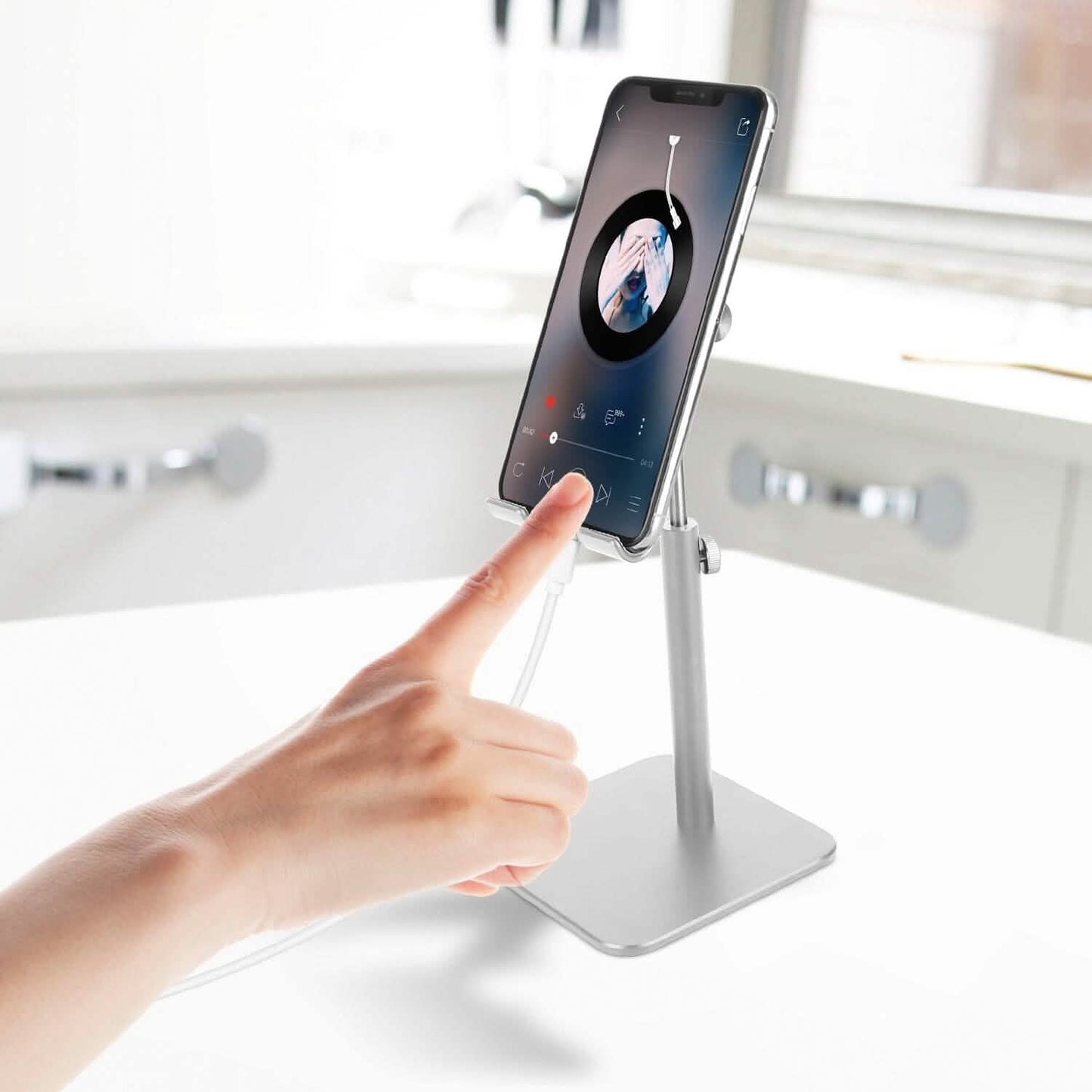 Verstellbarer Handy-Tablet-Ständer