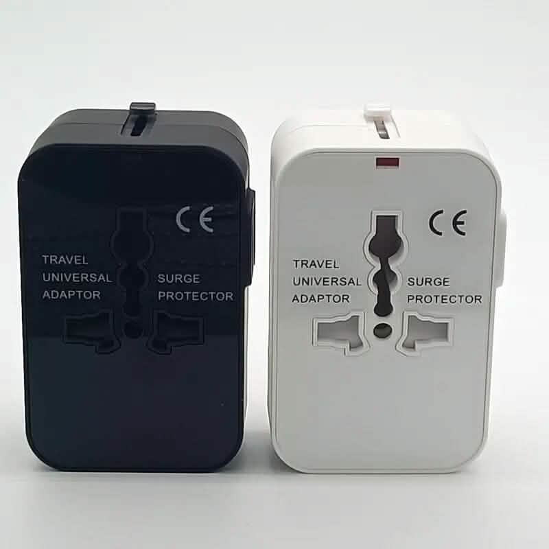 All-in-One Universal-Reiseladegerät mit zwei USB-Ladeanschlüssen
