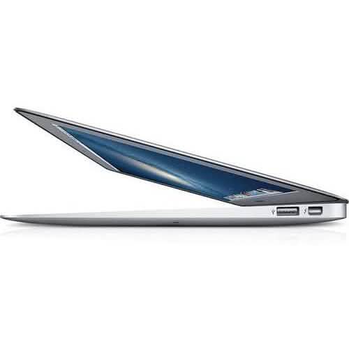 Apple MacBook Air Core i5 1,3 GHz 11" 4 GB 256 GB (Generalüberholt)