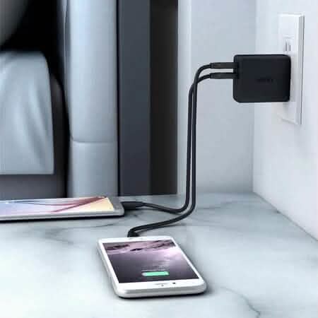 Aukey AMP Wandladegerät, Dual Port, 4,8A USB Ladegerät