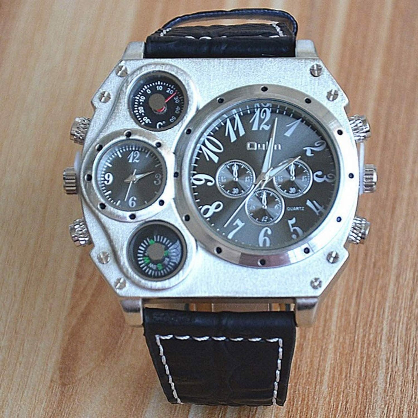 Avaner Herren-Armbanduhr mit großem Zifferblatt, zwei Zeitzonen und Lederarmband