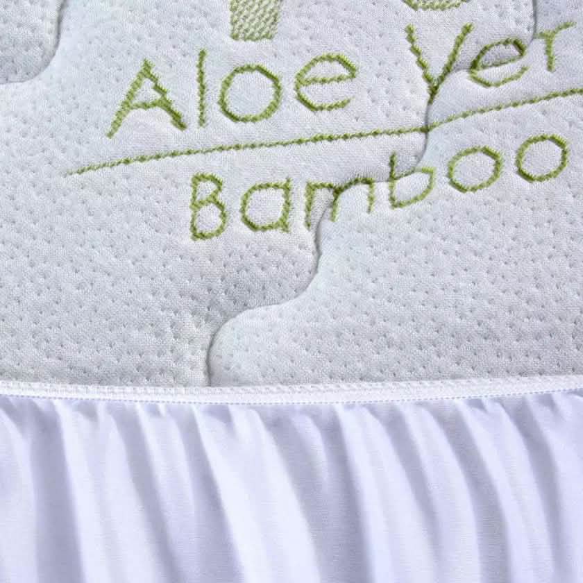 Hypoallergene Steppmatratzenauflage aus Bambus-Aloe Vera