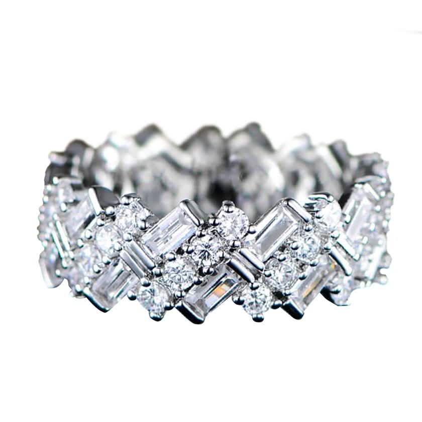 Barzel 18 Karat vergoldeter Ring mit Swarovski-Kristall