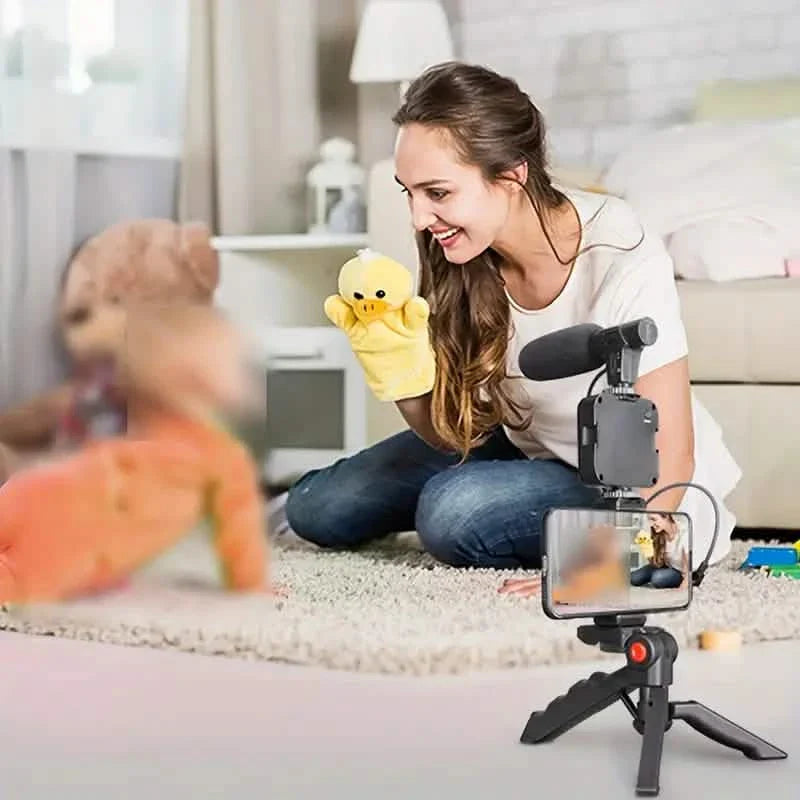 Video-Blogging-Set für Einsteiger mit 10-Zoll-Stativ, Handyhalterung und Mini-Richtmikrofon