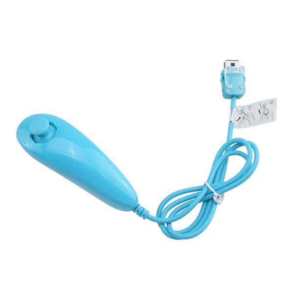 Integrierte Motion-Plus-Fernbedienung und Nunchuk-Controller für Wii