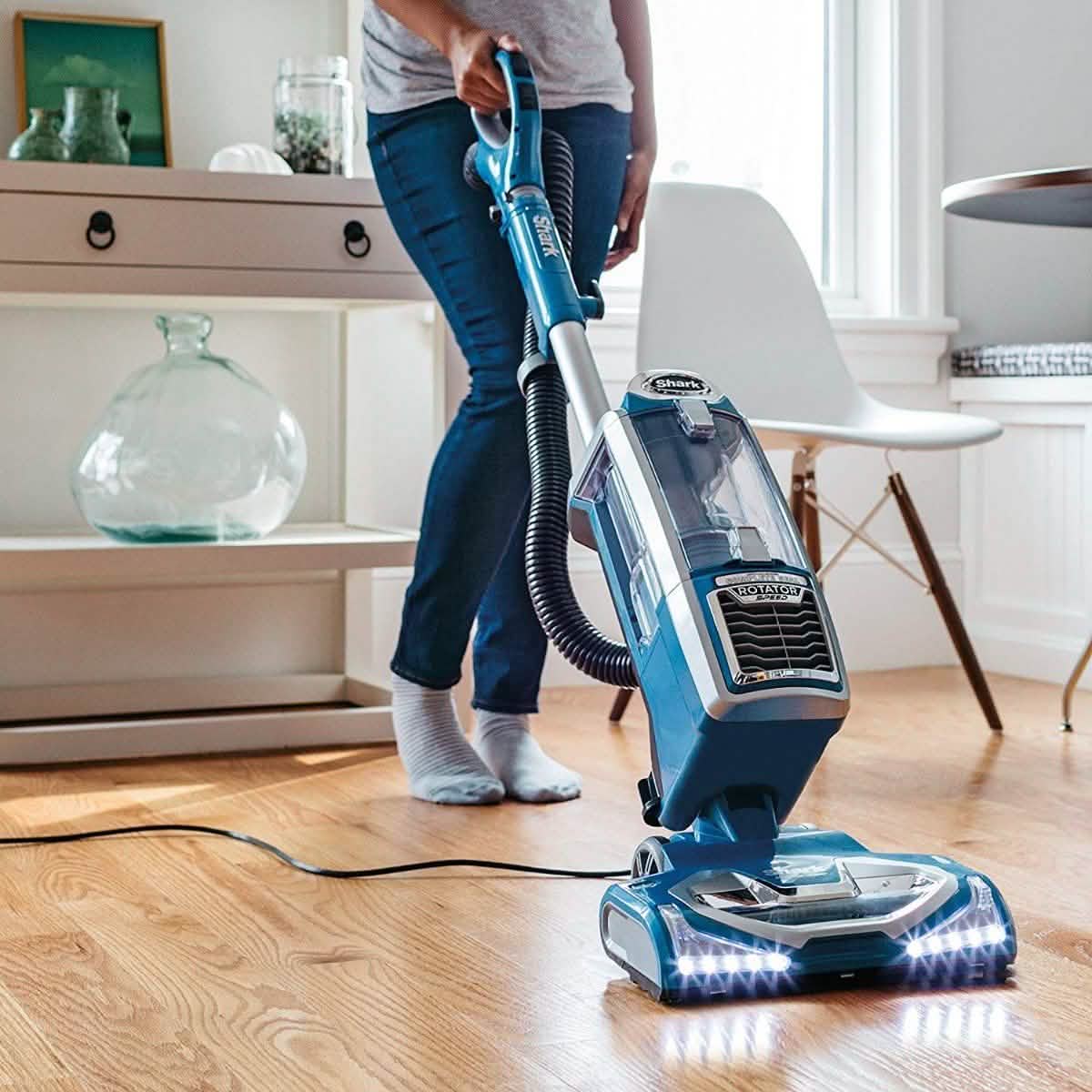 Shark Rotator Powered Lift-Away Staubsauger mit Kabel (erneuert)