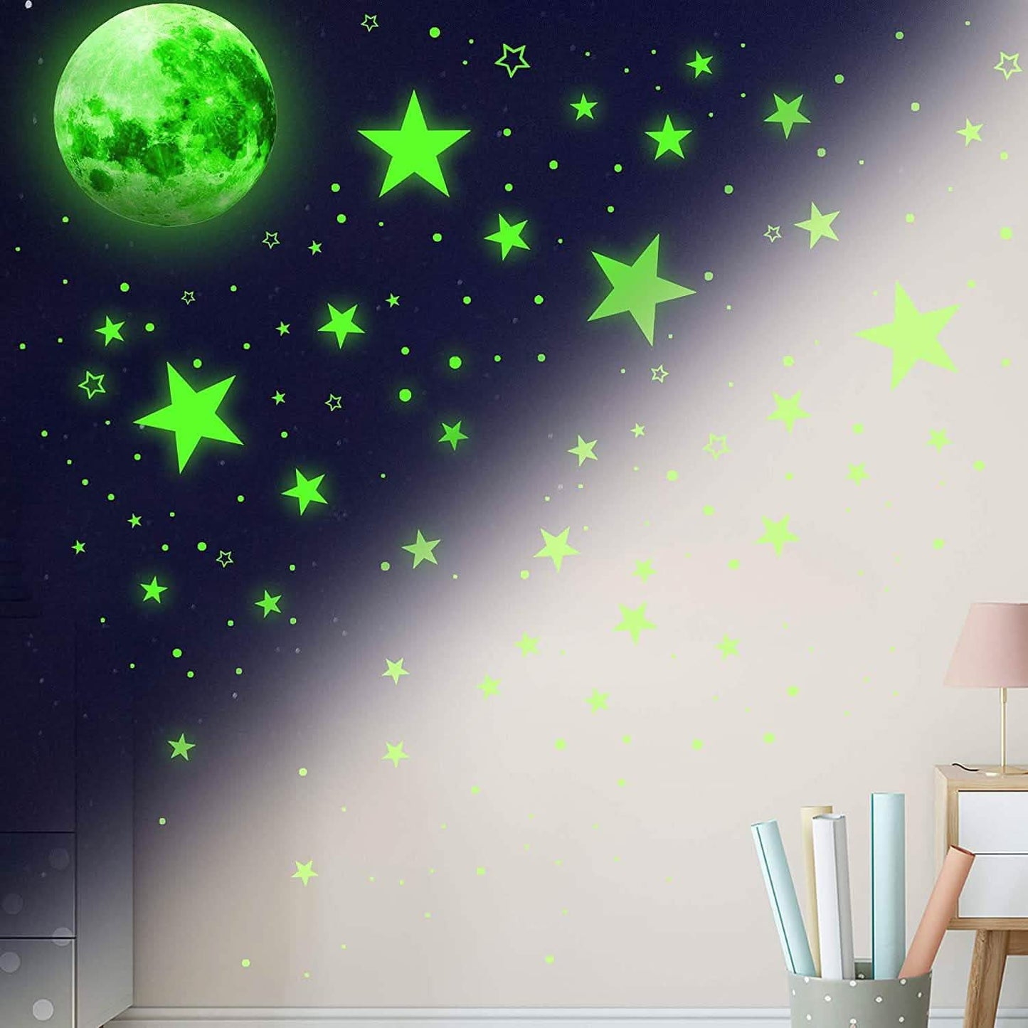 Dunkel leuchtende Sterne und Mond Wandaufkleber